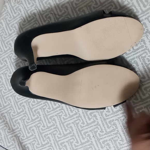 Madden girl heels in good used condition size 7 black 4"heel - Picture 2 of 11